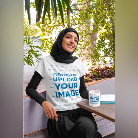 π«Άπ»- Cool Black tee- - Picture 1 of 10